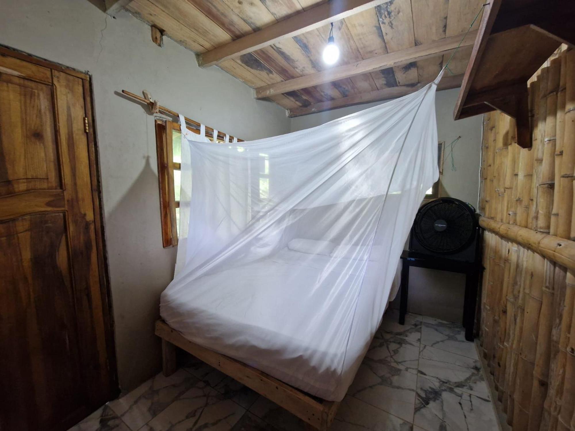 Kamala Surf & Backpacker Hostel Montañita 外观 照片